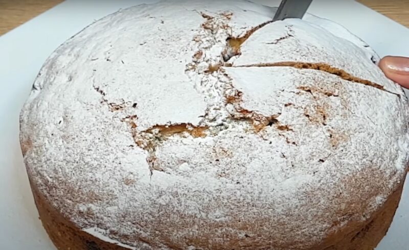 Все смешал и в духовку. Пирог на скорую руку с любыми ягодами